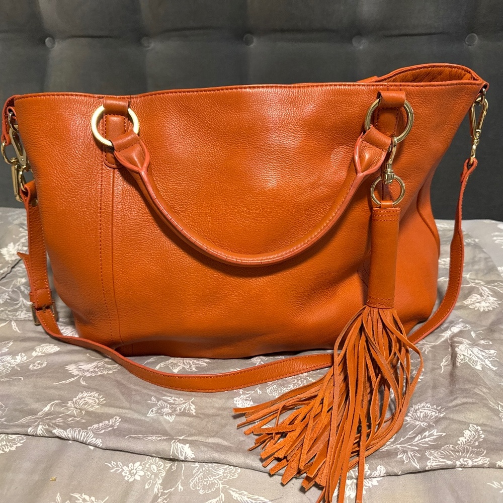 G.I.L.I. Genuine leather Rust Oversized handbag with tassel